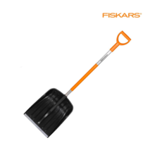 Lopata pentru zapada SnowXpert FISKARS 141001